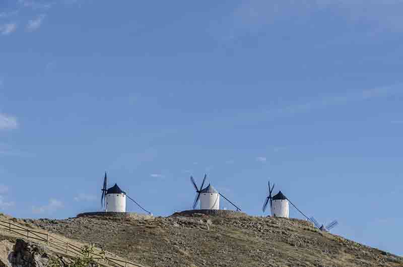 Toledo - Consuegra 13 - molinos de viento.jpg